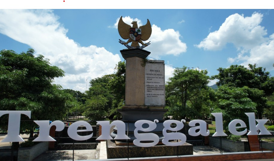 Travel Jakarta Trenggalek