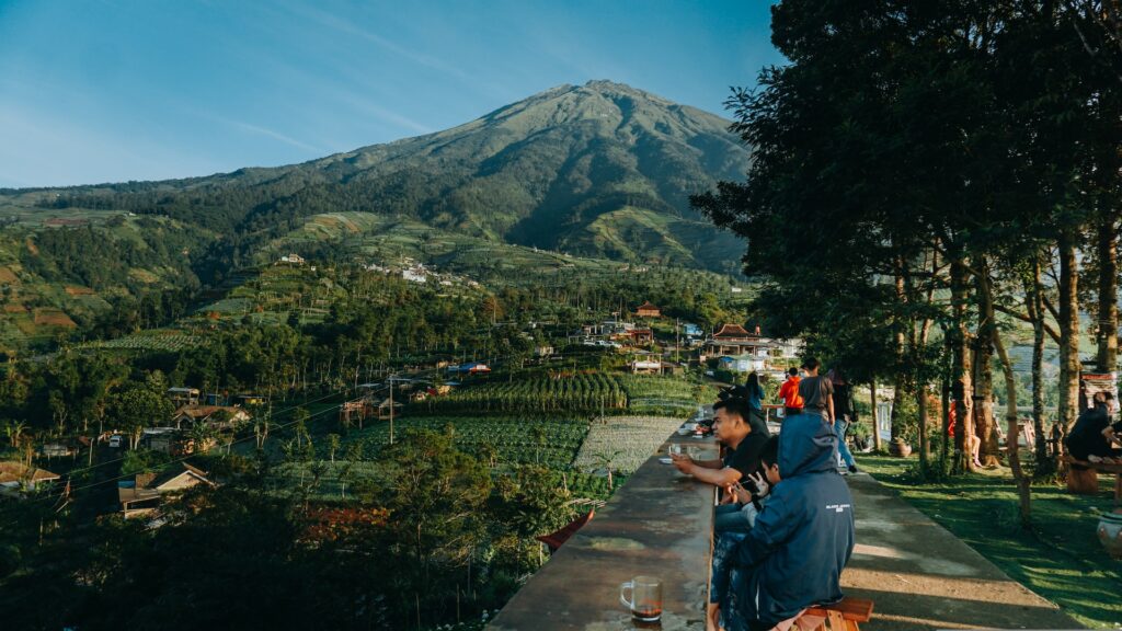 Info Harga Travel Jakarta Borobudur