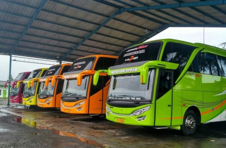 Andara-Sewa-Bus-Pariwisata-Jakarta-termurah-min-min